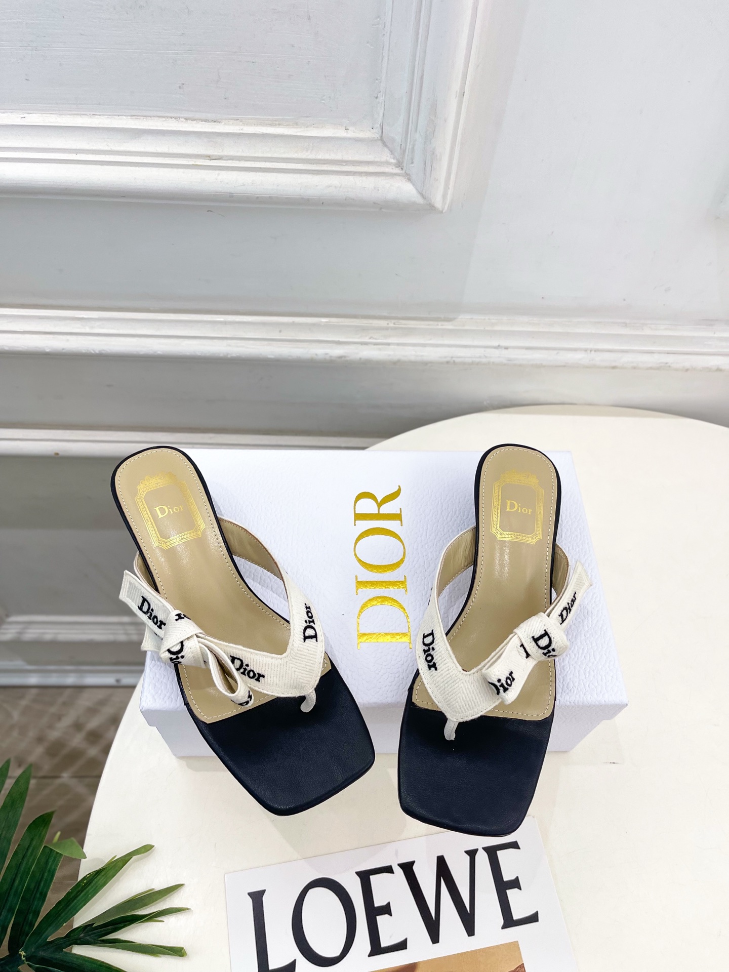 Dior | 迪奥 26𝐬𝐬 🧡💚2026春夏新品 顶级版本⚠️ 专柜主打新款 J'Adior刺绣饰带蝴蝶结猫跟 Dior | 迪奥 26𝐬𝐬 🧡💚2026春夏新品 顶级版本⚠️ 专柜主打新款 J'Adior刺绣饰带蝴蝶结猫跟