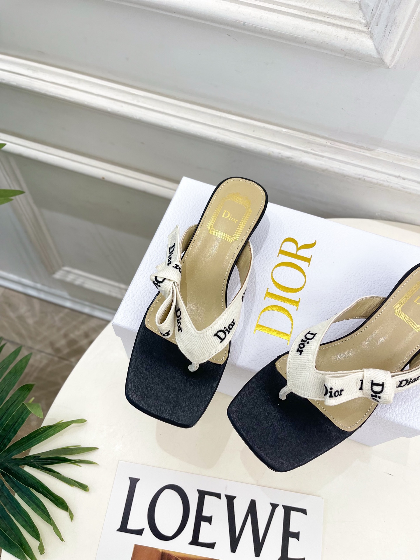 Dior | 迪奥 26𝐬𝐬 🧡💚2026春夏新品 顶级版本⚠️ 专柜主打新款 J'Adior刺绣饰带蝴蝶结猫跟 Dior | 迪奥 26𝐬𝐬 🧡💚2026春夏新品 顶级版本⚠️ 专柜主打新款 J'Adior刺绣饰带蝴蝶结猫跟