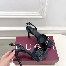 Gucci | 古驰 26𝐬𝐬 ⭐️ G家 主打系列终于面世,狠货值得期待!原有的经典 创造新设计 ✨ ❥2026 Gucci | 古驰 26𝐬𝐬 ⭐️ G家 主打系列终于面世,狠货值得期待!原有的经典 创造新设计 ✨ ❥2026