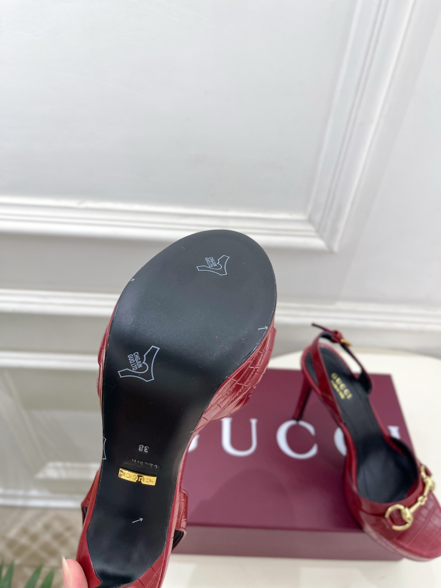 Gucci | 古驰 26𝐬𝐬 ⭐️ G家 主打系列终于面世,狠货值得期待!原有的经典 创造新设计 ✨ ❥2026 Gucci | 古驰 26𝐬𝐬 ⭐️ G家 主打系列终于面世,狠货值得期待!原有的经典 创造新设计 ✨ ❥2026