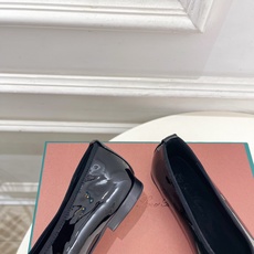 Loro Piana 乐悠翩雅 26𝐬𝐬 🌸 2026春夏新品 代购级别 LP蝴蝶结平底芭蕾鞋 ————————— LP Loro Piana 乐悠翩雅 26𝐬𝐬 🌸 2026春夏新品 代购级别 LP蝴蝶结平底芭蕾鞋 ————————— LP