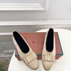 Loro Piana 乐悠翩雅 26𝐬𝐬 🌸 2026春夏新品 代购级别 LP蝴蝶结平底芭蕾鞋 ————————— LP Loro Piana 乐悠翩雅 26𝐬𝐬 🌸 2026春夏新品 代购级别 LP蝴蝶结平底芭蕾鞋 ————————— LP