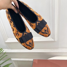 Loro Piana 乐悠翩雅 26𝐬𝐬 🌸 2026春夏新品 代购级别 LP蝴蝶结平底芭蕾鞋 ————————— LP Loro Piana 乐悠翩雅 26𝐬𝐬 🌸 2026春夏新品 代购级别 LP蝴蝶结平底芭蕾鞋 ————————— LP