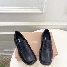 Miu Miu | 缪缪 26𝐬𝐬 🖤2026早秋新品 专柜主打最新走秀款 复古厚底休闲乐福鞋 火爆上新! 🍒BS缪家 Miu Miu | 缪缪 26𝐬𝐬 🖤2026早秋新品 专柜主打最新走秀款 复古厚底休闲乐福鞋 火爆上新! 🍒BS缪家