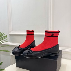 𝐂𝐇𝐀𝐍𝐄𝐋 | 小香 26𝐬𝐬 🦋2026 春夏新品 专柜经典走秀款 小香双C拼色袜子休闲短靴 系列上新〰 🍬 𝐂𝐇𝐀𝐍𝐄𝐋 | 小香 26𝐬𝐬 🦋2026 春夏新品 专柜经典走秀款 小香双C拼色袜子休闲短靴 系列上新〰 🍬