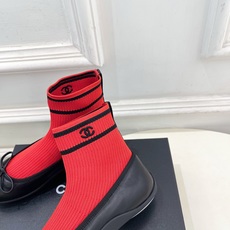 𝐂𝐇𝐀𝐍𝐄𝐋 | 小香 26𝐬𝐬 🦋2026 春夏新品 专柜经典走秀款 小香双C拼色袜子休闲短靴 系列上新〰 🍬 𝐂𝐇𝐀𝐍𝐄𝐋 | 小香 26𝐬𝐬 🦋2026 春夏新品 专柜经典走秀款 小香双C拼色袜子休闲短靴 系列上新〰 🍬