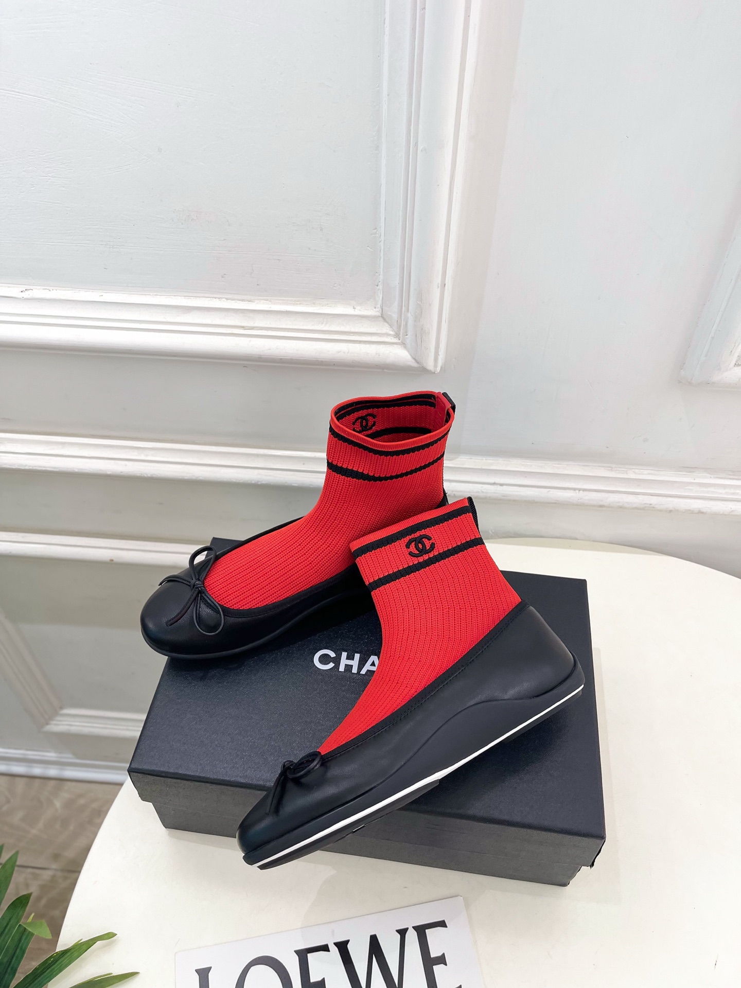𝐂𝐇𝐀𝐍𝐄𝐋 | 小香 26𝐬𝐬 🦋2026 春夏新品 专柜经典走秀款 小香双C拼色袜子休闲短靴 系列上新〰 🍬 𝐂𝐇𝐀𝐍𝐄𝐋 | 小香 26𝐬𝐬 🦋2026 春夏新品 专柜经典走秀款 小香双C拼色袜子休闲短靴 系列上新〰 🍬