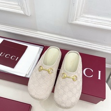 Gucci | 古驰 26𝐬𝐬 ⭐️ G家 主打系列终于面世,狠货值得期待!原有的经典 创造新设计 ✨ ❥2026 Gucci | 古驰 26𝐬𝐬 ⭐️ G家 主打系列终于面世,狠货值得期待!原有的经典 创造新设计 ✨ ❥2026