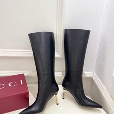 Gucci | 古驰 26𝐬𝐬 ⭐️ G家 主打系列终于面世,狠货值得期待!原有的经典 创造新设计 ✨ ❥2026 Gucci | 古驰 26𝐬𝐬 ⭐️ G家 主打系列终于面世,狠货值得期待!原有的经典 创造新设计 ✨ ❥2026