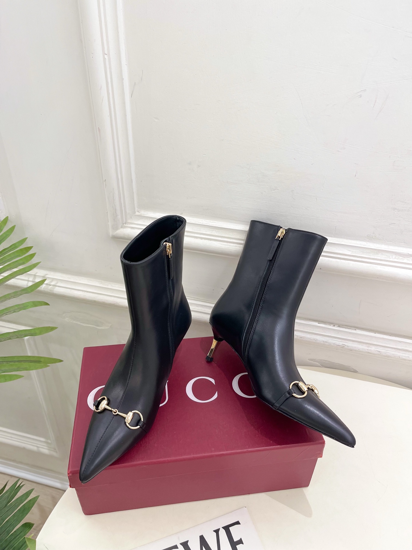 Gucci |  古驰  26𝐬𝐬  ⭐️ G家 主打系列终于面世，狠货值得期待！原有的经典 创造新设计 ✨ ❥2026