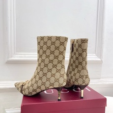 Gucci | 古驰 26𝐬𝐬 ⭐️ G家 主打系列终于面世,狠货值得期待!原有的经典 创造新设计 ✨ ❥2026 Gucci | 古驰 26𝐬𝐬 ⭐️ G家 主打系列终于面世,狠货值得期待!原有的经典 创造新设计 ✨ ❥2026