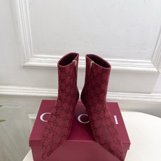 Gucci | 古驰 26𝐬𝐬 ⭐️ G家 主打系列终于面世,狠货值得期待!原有的经典 创造新设计 ✨ ❥2026 Gucci | 古驰 26𝐬𝐬 ⭐️ G家 主打系列终于面世,狠货值得期待!原有的经典 创造新设计 ✨ ❥2026