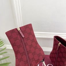 Gucci | 古驰 26𝐬𝐬 ⭐️ G家 主打系列终于面世,狠货值得期待!原有的经典 创造新设计 ✨ ❥2026 Gucci | 古驰 26𝐬𝐬 ⭐️ G家 主打系列终于面世,狠货值得期待!原有的经典 创造新设计 ✨ ❥2026