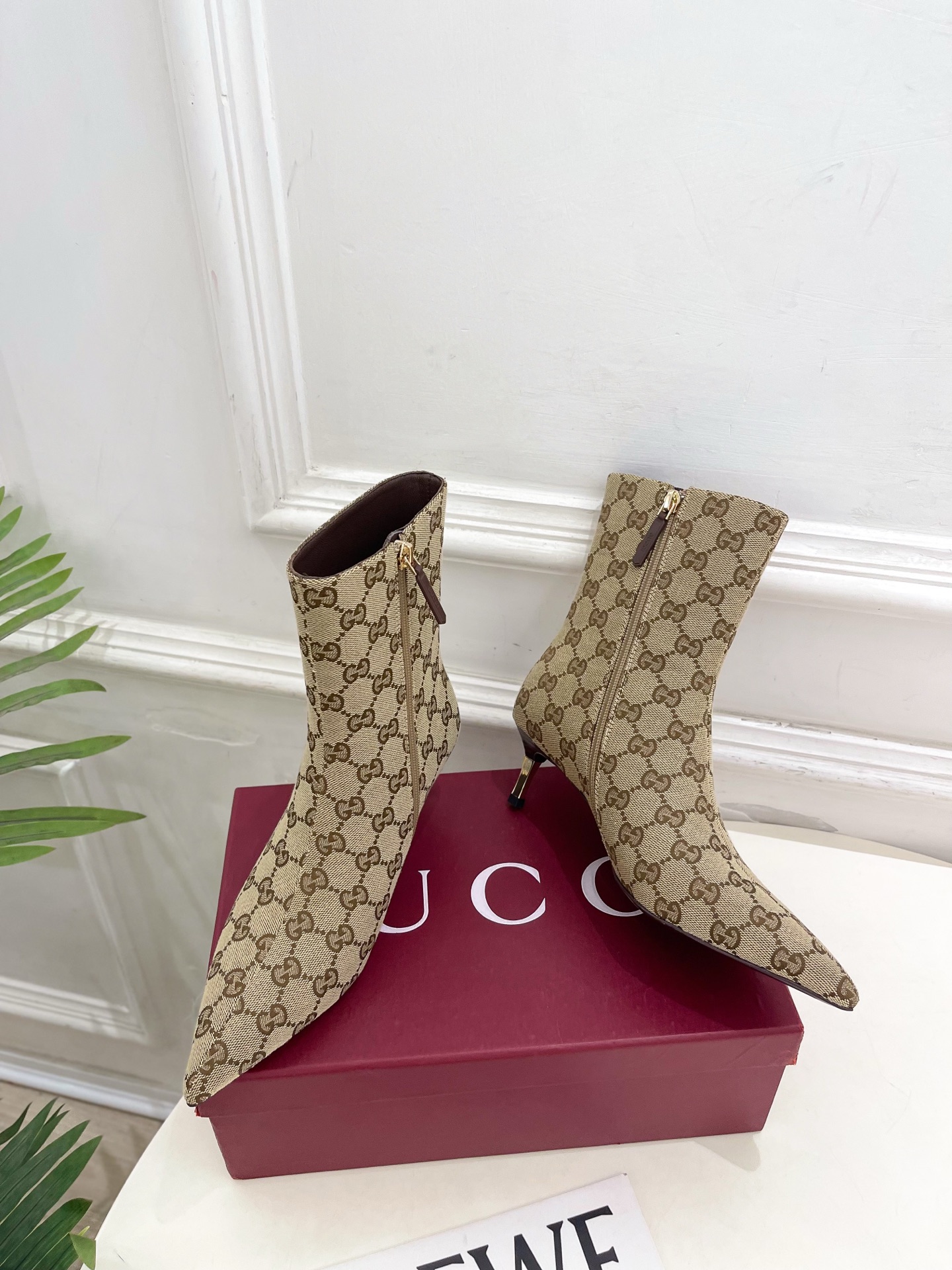 Gucci |  古驰  26𝐬𝐬  ⭐️ G家 主打系列终于面世，狠货值得期待！原有的经典 创造新设计 ✨ ❥2026