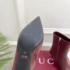 Gucci | 古驰 26𝐬𝐬 ⭐️ G家 主打系列终于面世,狠货值得期待!原有的经典 创造新设计 ✨ ❥2026 Gucci | 古驰 26𝐬𝐬 ⭐️ G家 主打系列终于面世,狠货值得期待!原有的经典 创造新设计 ✨ ❥2026