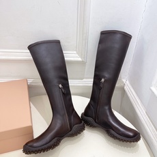 Miu Miu | 缪缪 26𝐬𝐬 🖤2026秋冬新品 专柜主打最新走秀款 复古厚底弹力长靴 火爆上新! 🍒BS缪家高 Miu Miu | 缪缪 26𝐬𝐬 🖤2026秋冬新品 专柜主打最新走秀款 复古厚底弹力长靴 火爆上新! 🍒BS缪家高
