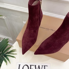 Gianvito Rossi|吉安维托·罗西 26𝐬𝐬 2026秋冬新品 GR复古尖头侧拉链高跟短靴 火爆上新! 这鞋 Gianvito Rossi|吉安维托·罗西 26𝐬𝐬 2026秋冬新品 GR复古尖头侧拉链高跟短靴 火爆上新! 这鞋