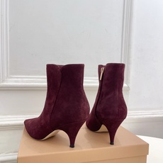Gianvito Rossi|吉安维托·罗西 26𝐬𝐬 2026秋冬新品 GR复古尖头侧拉链高跟短靴 火爆上新! 这鞋 Gianvito Rossi|吉安维托·罗西 26𝐬𝐬 2026秋冬新品 GR复古尖头侧拉链高跟短靴 火爆上新! 这鞋