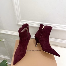 Gianvito Rossi|吉安维托·罗西 26𝐬𝐬 2026秋冬新品 GR复古尖头侧拉链高跟短靴 火爆上新! 这鞋 Gianvito Rossi|吉安维托·罗西 26𝐬𝐬 2026秋冬新品 GR复古尖头侧拉链高跟短靴 火爆上新! 这鞋