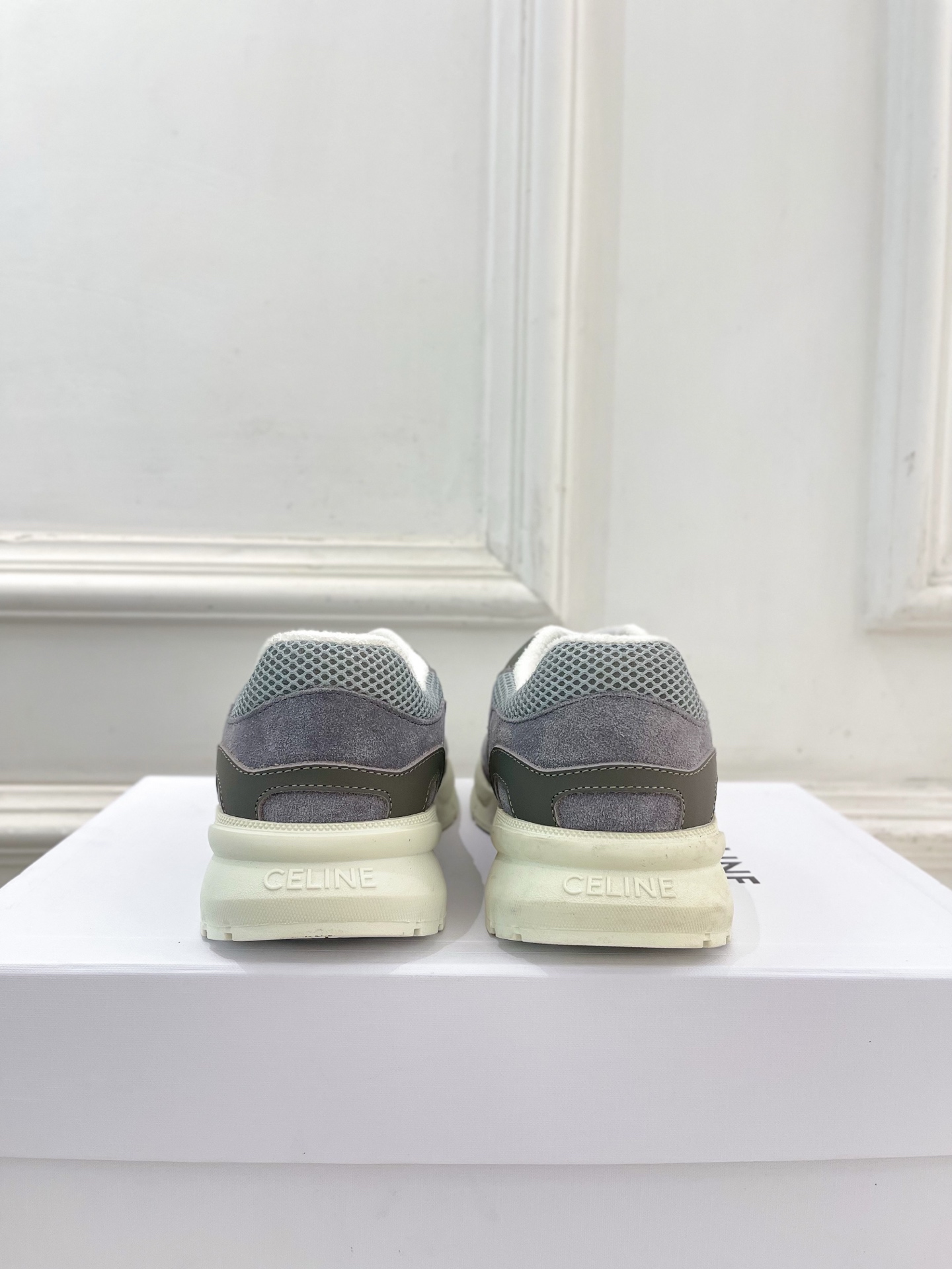 CELINE | 赛琳 26𝐬𝐬 💛2026春夏新品 凯旋门RUNNER厚底休闲运动鞋 上新! 🔜BS 这一季的赛 CELINE | 赛琳 26𝐬𝐬 💛2026春夏新品 凯旋门RUNNER厚底休闲运动鞋 上新! 🔜BS 这一季的赛