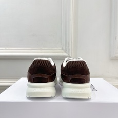 CELINE | 赛琳 26𝐬𝐬 💛2026春夏新品 凯旋门RUNNER厚底休闲运动鞋 上新! 🔜BS 这一季的赛 CELINE | 赛琳 26𝐬𝐬 💛2026春夏新品 凯旋门RUNNER厚底休闲运动鞋 上新! 🔜BS 这一季的赛