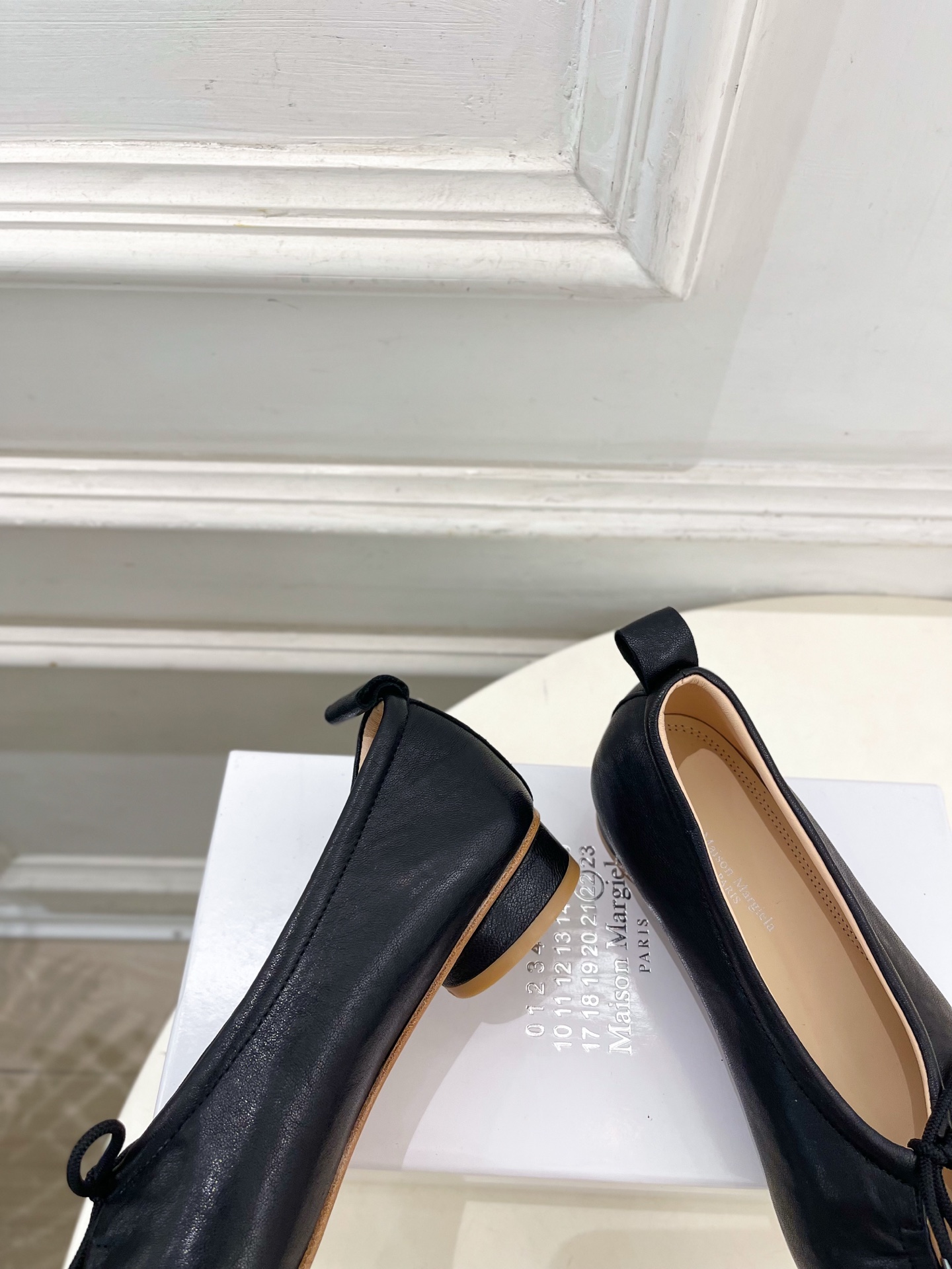 Maison Margiela· 马吉拉26𝐬𝐬 2026春夏新品MM6 蝴蝶结芭蕾舞鞋分趾单鞋———————— MM Maison Margiela· 马吉拉26𝐬𝐬 2026春夏新品MM6 蝴蝶结芭蕾舞鞋分趾单鞋———————— MM