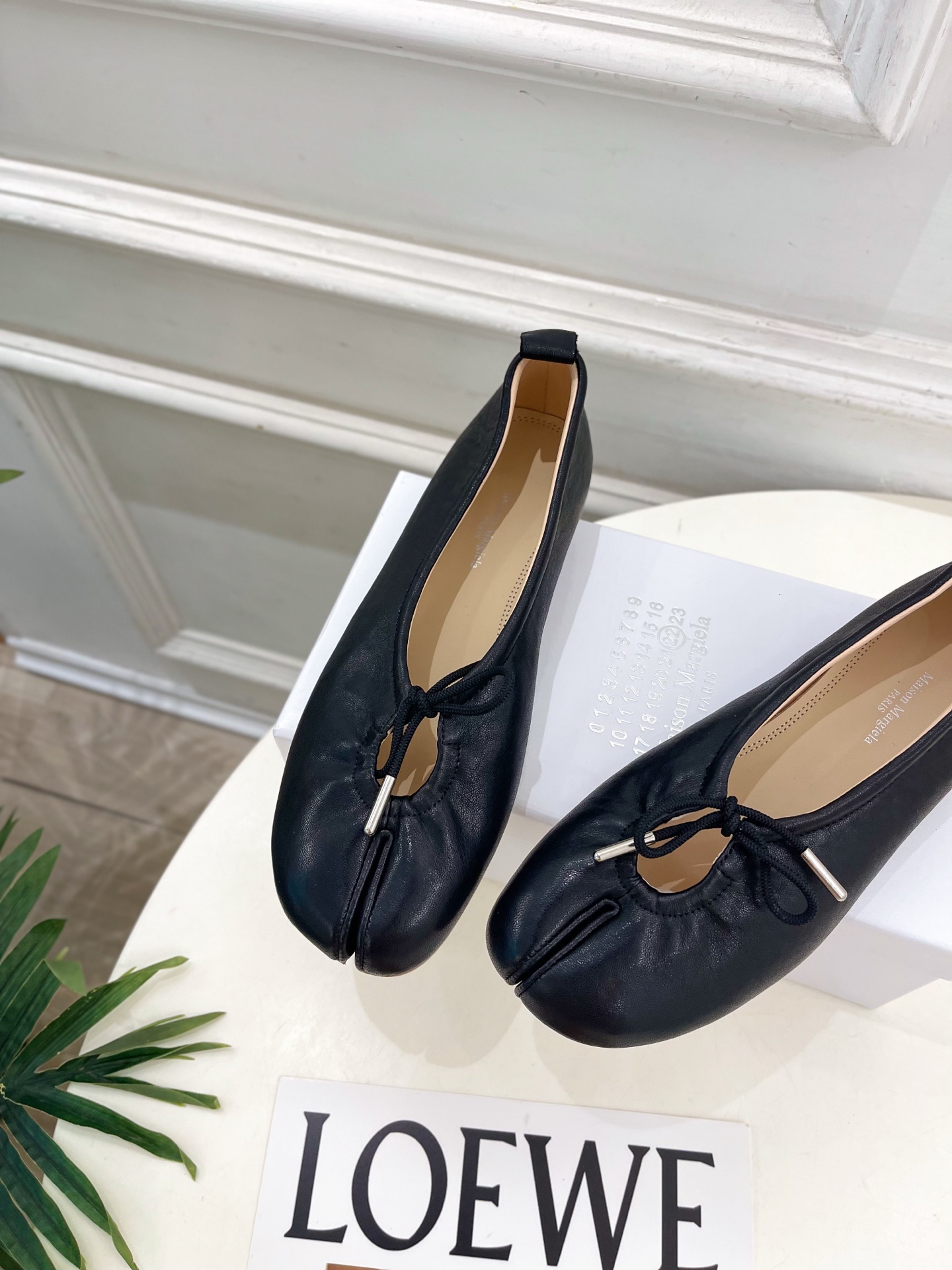 Maison Margiela· 马吉拉26𝐬𝐬 2026春夏新品MM6 蝴蝶结芭蕾舞鞋分趾单鞋———————— MM Maison Margiela· 马吉拉26𝐬𝐬 2026春夏新品MM6 蝴蝶结芭蕾舞鞋分趾单鞋———————— MM