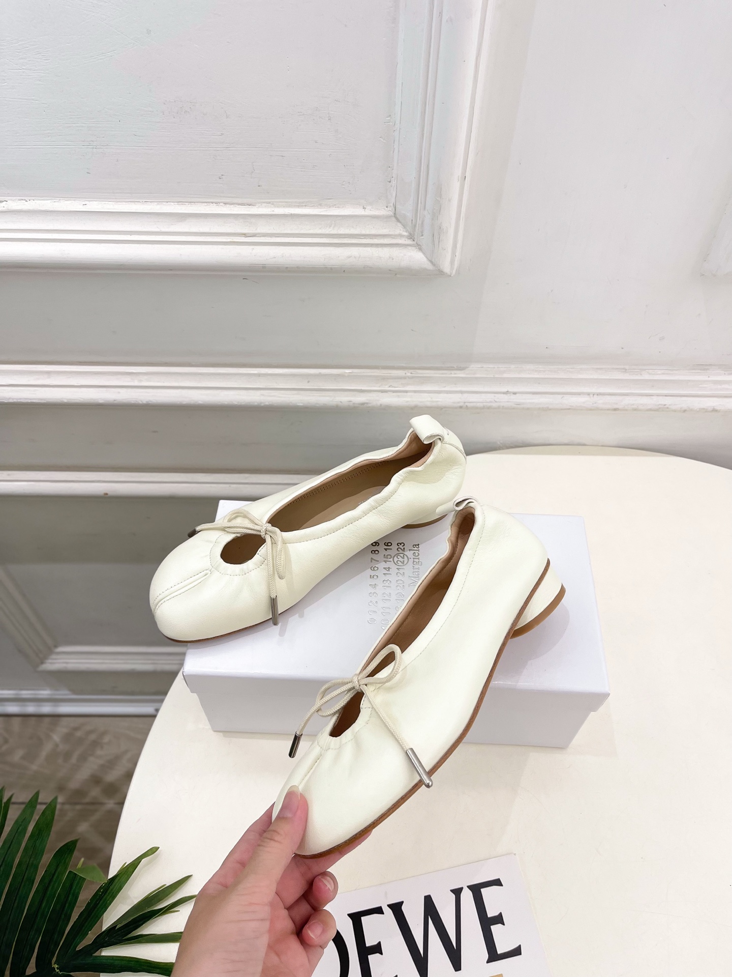 Maison Margiela· 马吉拉26𝐬𝐬 2026春夏新品MM6 蝴蝶结芭蕾舞鞋分趾单鞋———————— MM Maison Margiela· 马吉拉26𝐬𝐬 2026春夏新品MM6 蝴蝶结芭蕾舞鞋分趾单鞋———————— MM