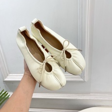Maison Margiela· 马吉拉26𝐬𝐬 2026春夏新品MM6 蝴蝶结芭蕾舞鞋分趾单鞋———————— MM Maison Margiela· 马吉拉26𝐬𝐬 2026春夏新品MM6 蝴蝶结芭蕾舞鞋分趾单鞋———————— MM