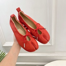 Maison Margiela· 马吉拉26𝐬𝐬 2026春夏新品MM6 蝴蝶结芭蕾舞鞋分趾单鞋———————— MM Maison Margiela· 马吉拉26𝐬𝐬 2026春夏新品MM6 蝴蝶结芭蕾舞鞋分趾单鞋———————— MM