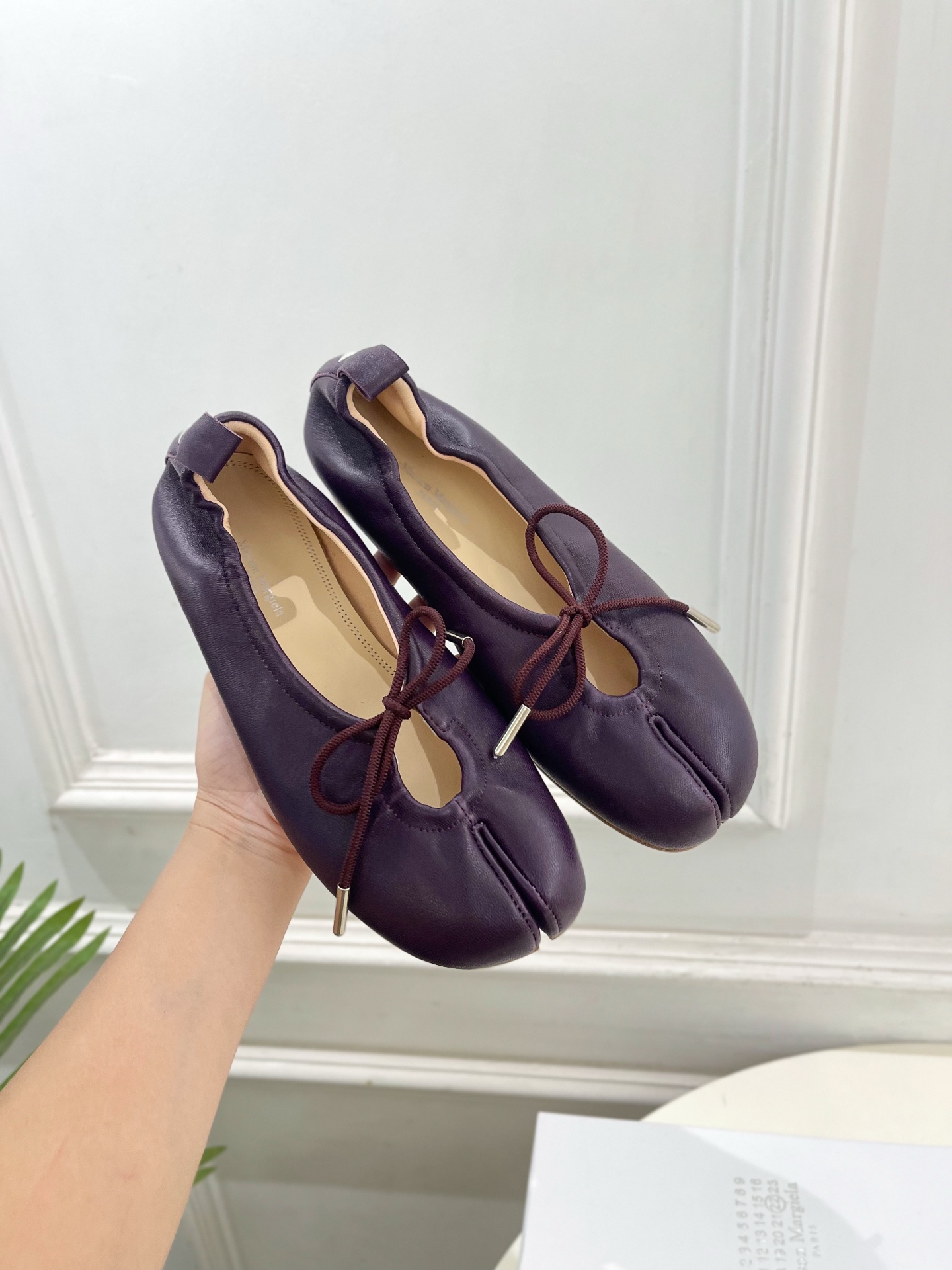 Maison Margiela· 马吉拉26𝐬𝐬 2026春夏新品MM6 蝴蝶结芭蕾舞鞋分趾单鞋———————— MM Maison Margiela· 马吉拉26𝐬𝐬 2026春夏新品MM6 蝴蝶结芭蕾舞鞋分趾单鞋———————— MM