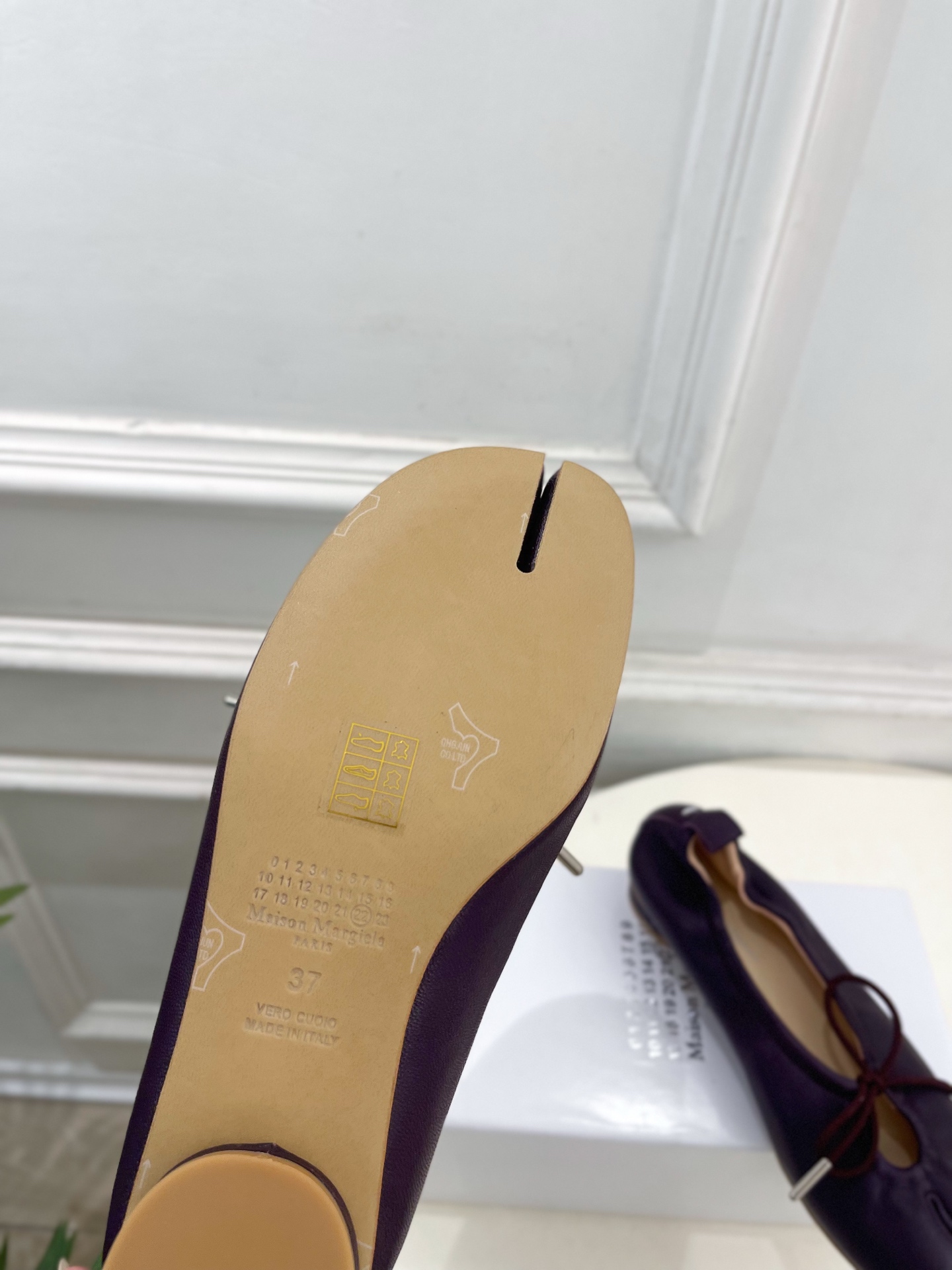 Maison Margiela· 马吉拉26𝐬𝐬 2026春夏新品MM6 蝴蝶结芭蕾舞鞋分趾单鞋———————— MM Maison Margiela· 马吉拉26𝐬𝐬 2026春夏新品MM6 蝴蝶结芭蕾舞鞋分趾单鞋———————— MM