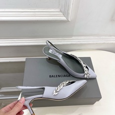 Balenciaga | 巴黎世家 26𝐬𝐬 ⭐️2026春夏新品 Balenciaga x Manolo Blah Balenciaga | 巴黎世家 26𝐬𝐬 ⭐️2026春夏新品 Balenciaga x Manolo Blah
