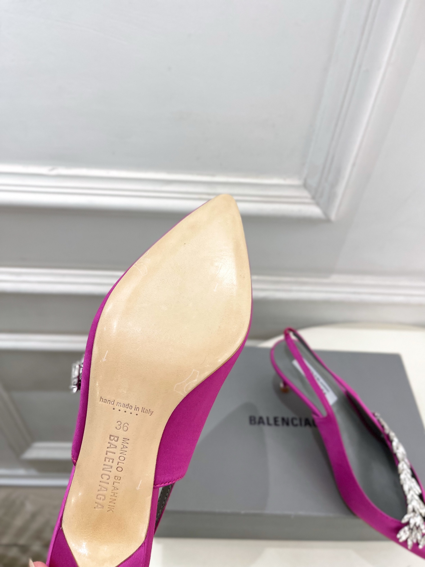 Balenciaga | 巴黎世家 26𝐬𝐬 ⭐️2026春夏新品 Balenciaga x Manolo Blah Balenciaga | 巴黎世家 26𝐬𝐬 ⭐️2026春夏新品 Balenciaga x Manolo Blah