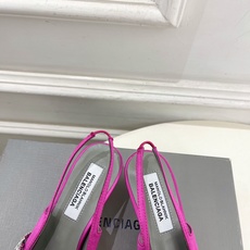 Balenciaga | 巴黎世家 26𝐬𝐬 ⭐️2026春夏新品 Balenciaga x Manolo Blah Balenciaga | 巴黎世家 26𝐬𝐬 ⭐️2026春夏新品 Balenciaga x Manolo Blah