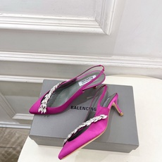 Balenciaga | 巴黎世家 26𝐬𝐬 ⭐️2026春夏新品 Balenciaga x Manolo Blah Balenciaga | 巴黎世家 26𝐬𝐬 ⭐️2026春夏新品 Balenciaga x Manolo Blah