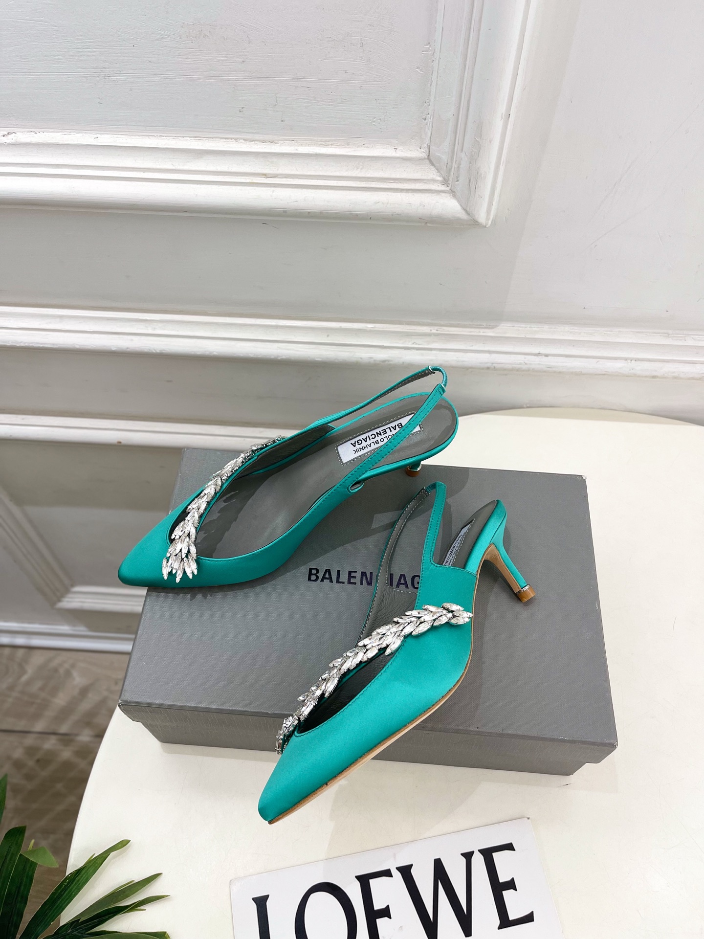 Balenciaga | 巴黎世家 26𝐬𝐬 ⭐️2026春夏新品 Balenciaga x Manolo Blah Balenciaga | 巴黎世家 26𝐬𝐬 ⭐️2026春夏新品 Balenciaga x Manolo Blah