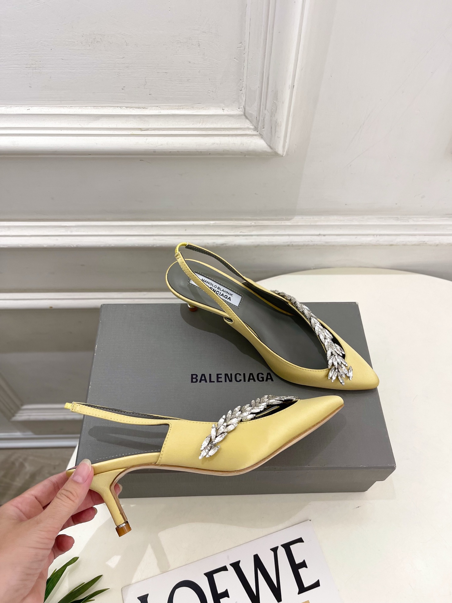 Balenciaga | 巴黎世家 26𝐬𝐬 ⭐️2026春夏新品 Balenciaga x Manolo Blah Balenciaga | 巴黎世家 26𝐬𝐬 ⭐️2026春夏新品 Balenciaga x Manolo Blah