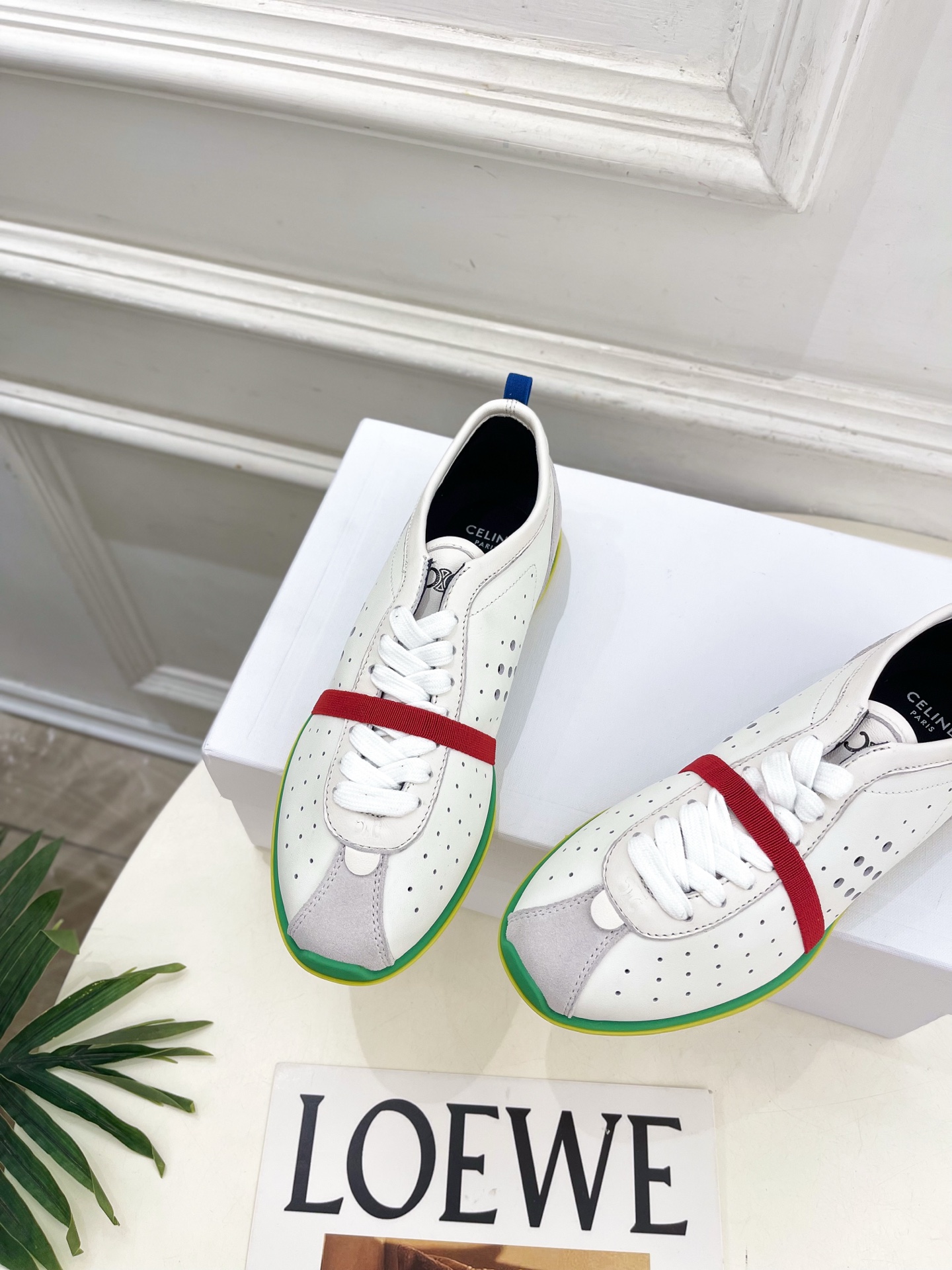 CELINE | 赛琳 26𝐬𝐬 💛2026新品 凯旋门复古镂空休闲运动鞋 上新! 🔜BS 这一季的赛琳真的是开了 CELINE | 赛琳 26𝐬𝐬 💛2026新品 凯旋门复古镂空休闲运动鞋 上新! 🔜BS 这一季的赛琳真的是开了
