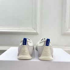 CELINE | 赛琳 26𝐬𝐬 💛2026新品 凯旋门复古镂空休闲运动鞋 上新! 🔜BS 这一季的赛琳真的是开了 CELINE | 赛琳 26𝐬𝐬 💛2026新品 凯旋门复古镂空休闲运动鞋 上新! 🔜BS 这一季的赛琳真的是开了