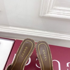 Gucci | 古驰 26𝐬𝐬 ⭐️ G家 主打系列终于面世,狠货值得期待!原有的经典 创造新设计 ✨ ❥2026 Gucci | 古驰 26𝐬𝐬 ⭐️ G家 主打系列终于面世,狠货值得期待!原有的经典 创造新设计 ✨ ❥2026