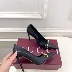 Gucci | 古驰 26𝐬𝐬 ⭐️ G家 主打系列终于面世,狠货值得期待!原有的经典 创造新设计 ✨ ❥2026 Gucci | 古驰 26𝐬𝐬 ⭐️ G家 主打系列终于面世,狠货值得期待!原有的经典 创造新设计 ✨ ❥2026