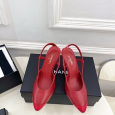 𝐂𝐇𝐀𝐍𝐄𝐋 | 小香 26𝐬𝐬 🦋2026 新品 专柜经典走秀款 小香双C拼色后空高跟凉鞋 系列上新〰 🍬 B 𝐂𝐇𝐀𝐍𝐄𝐋 | 小香 26𝐬𝐬 🦋2026 新品 专柜经典走秀款 小香双C拼色后空高跟凉鞋 系列上新〰 🍬 B