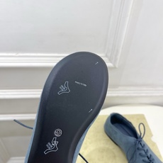 The row 2026新品 复古极简系带平底小皮鞋 ————————— 作为这两年最受欢迎的设计师牌,设计简单、细节巧 The row 2026新品 复古极简系带平底小皮鞋 ————————— 作为这两年最受欢迎的设计师牌,设计简单、细节巧