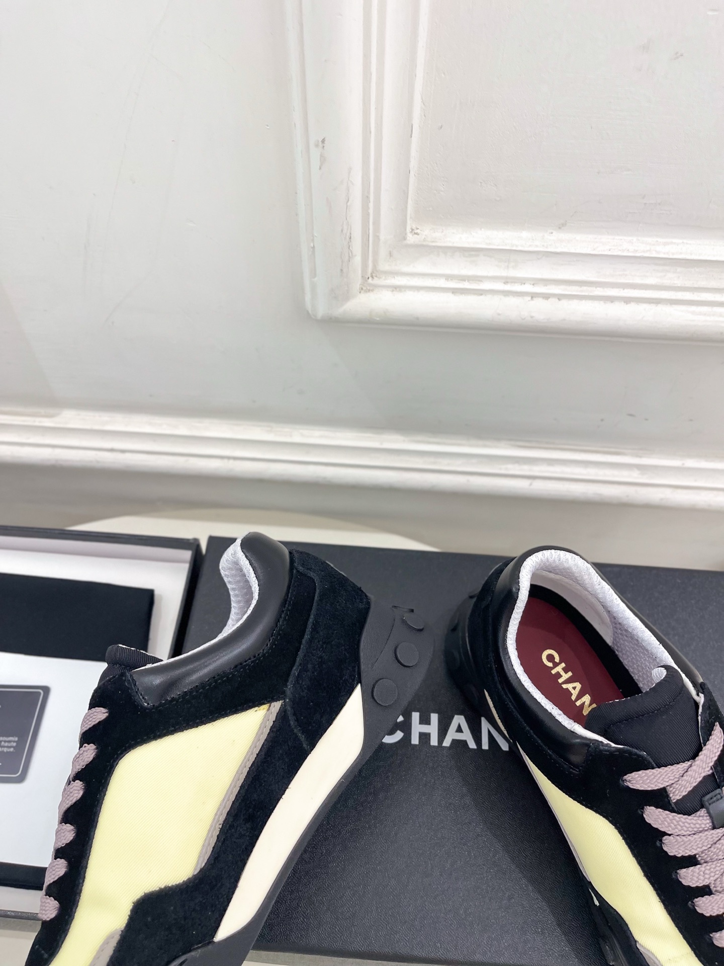 𝐂𝐇𝐀𝐍𝐄𝐋 | 小香 26𝐬𝐬 🦋2026新品 专柜经典走秀款 小香双C拼色系带休闲运动鞋 系列上新〰 🍬 B 𝐂𝐇𝐀𝐍𝐄𝐋 | 小香 26𝐬𝐬 🦋2026新品 专柜经典走秀款 小香双C拼色系带休闲运动鞋 系列上新〰 🍬 B
