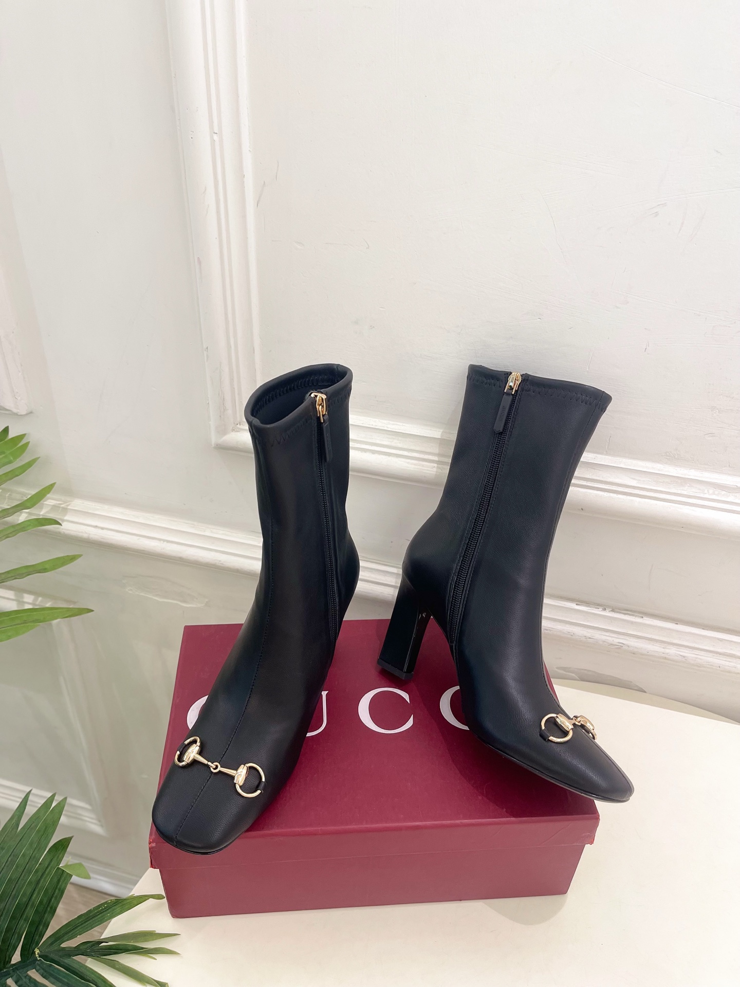 Gucci |  古驰  26𝐬𝐬  ⭐️ G家 主打系列终于面世，狠货值得期待！原有的经典 创造新设计 ✨ ❥2026