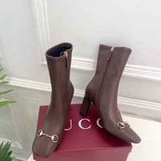 Gucci | 古驰 26𝐬𝐬 ⭐️ G家 主打系列终于面世,狠货值得期待!原有的经典 创造新设计 ✨ ❥2026 Gucci | 古驰 26𝐬𝐬 ⭐️ G家 主打系列终于面世,狠货值得期待!原有的经典 创造新设计 ✨ ❥2026