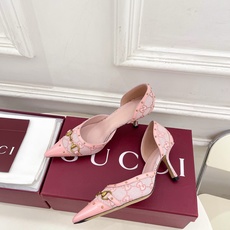 Gucci | 古驰 26𝐬𝐬 ⭐️ G家 主打系列终于面世,狠货值得期待!原有的经典 创造新设计 ✨ ❥2026 Gucci | 古驰 26𝐬𝐬 ⭐️ G家 主打系列终于面世,狠货值得期待!原有的经典 创造新设计 ✨ ❥2026