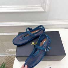 ALAÏA 阿莱亚26𝐬𝐬 2026春夏新品 秀场同款 经典镂空渔网平底玛丽珍鞋 ————————— Alaïa作为 ALAÏA 阿莱亚26𝐬𝐬 2026春夏新品 秀场同款 经典镂空渔网平底玛丽珍鞋 ————————— Alaïa作为