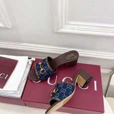Gucci | 古驰 26𝐬𝐬 ⭐️ G家 主打系列终于面世,狠货值得期待!原有的经典 创造新设计 ✨ ❥2026 Gucci | 古驰 26𝐬𝐬 ⭐️ G家 主打系列终于面世,狠货值得期待!原有的经典 创造新设计 ✨ ❥2026